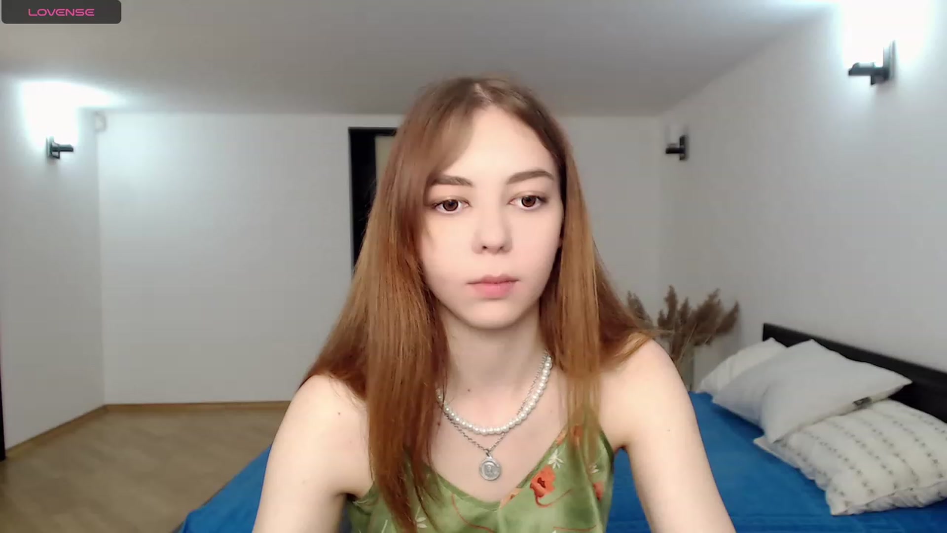 Gallery image thumbnail from KristinaRed's myfreecams stream on, 08/19/2023, 08:54 image 14 of 20