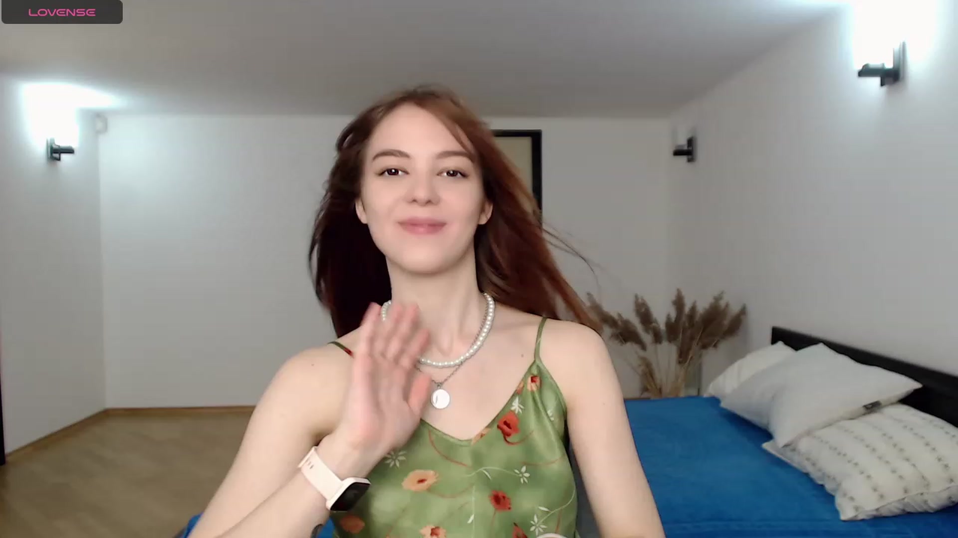 Gallery image thumbnail from KristinaRed's myfreecams stream on, 08/19/2023, 08:54 image 10 of 20
