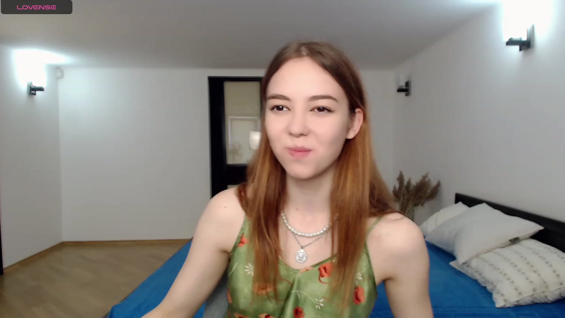Gallery image thumbnail from KristinaRed's myfreecams stream on, 08/19/2023, 08:54 image 4 of 20