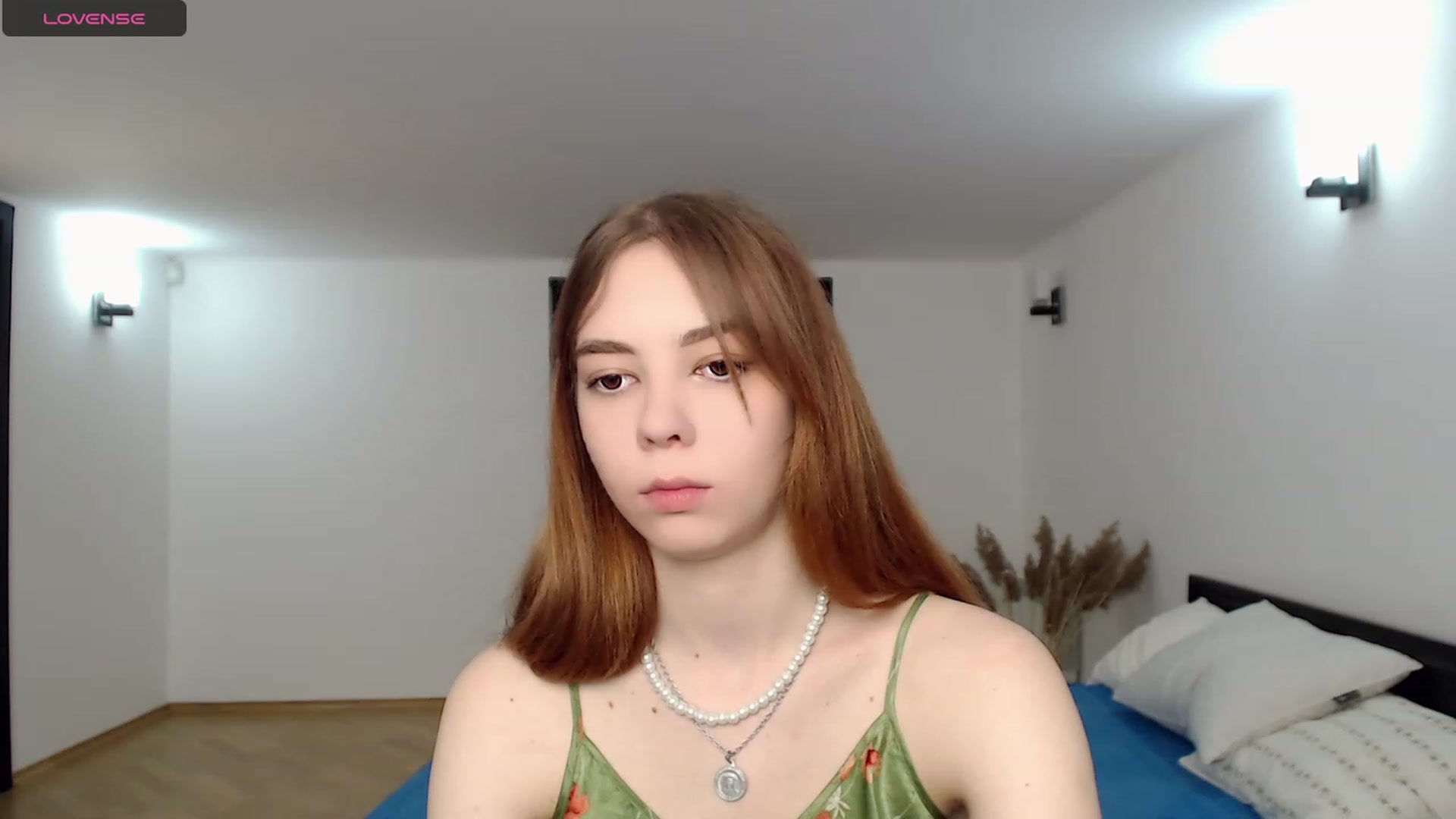 Gallery image thumbnail from KristinaRed's myfreecams stream on, 08/19/2023, 08:54 image 18 of 20