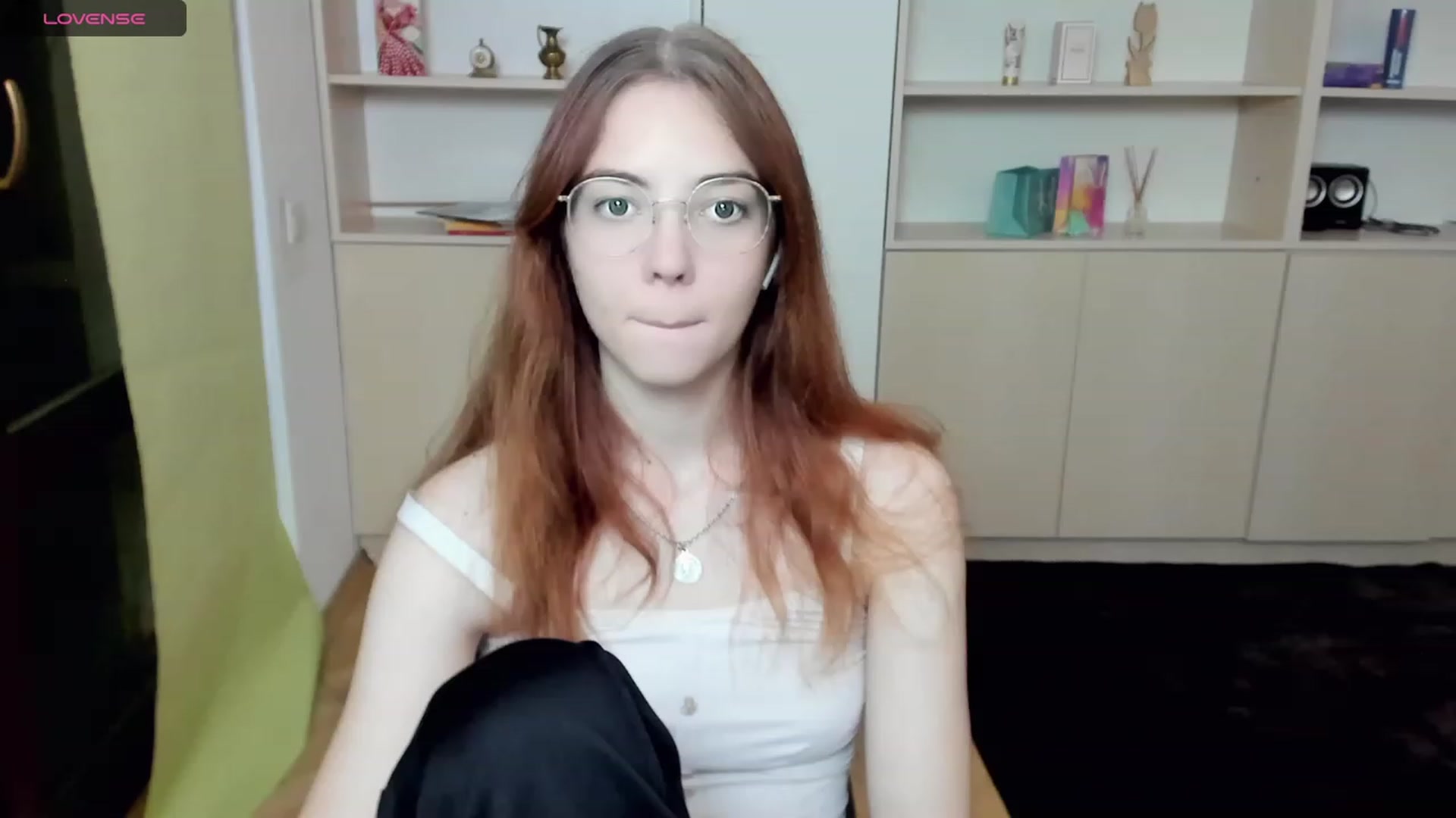 Gallery image thumbnail from KristinaRed's myfreecams stream on, 08/20/2023, 19:03 image 6 of 20