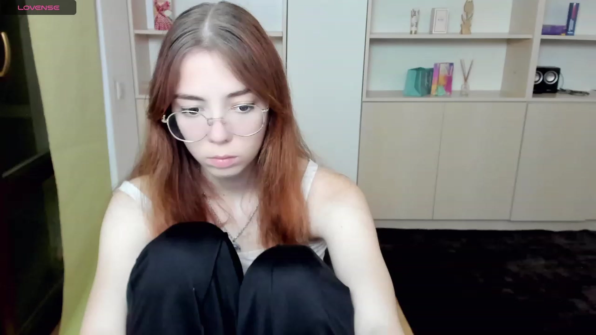 Gallery image thumbnail from KristinaRed's myfreecams stream on, 08/20/2023, 19:03 image 14 of 20