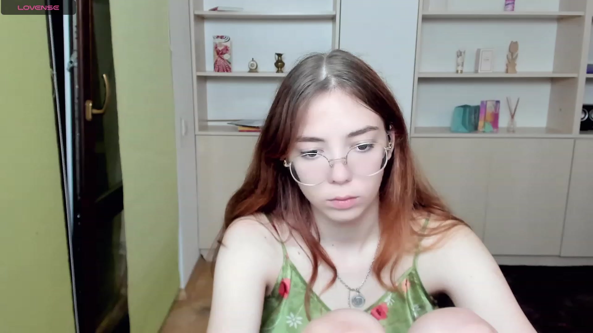 Gallery image thumbnail from KristinaRed's myfreecams stream on, 08/20/2023, 23:46 image 1 of 20