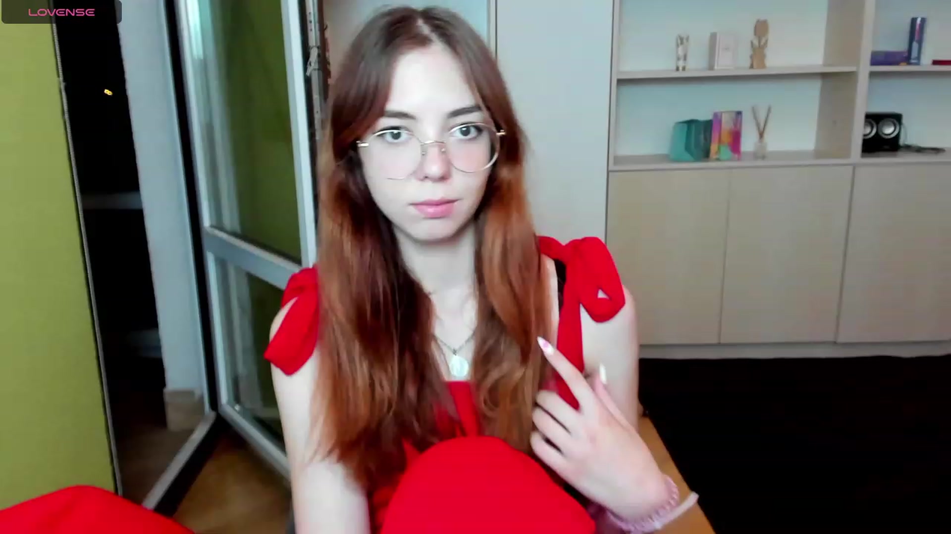 Gallery image thumbnail from KristinaRed's myfreecams stream on, 08/22/2023, 20:22 image 5 of 20