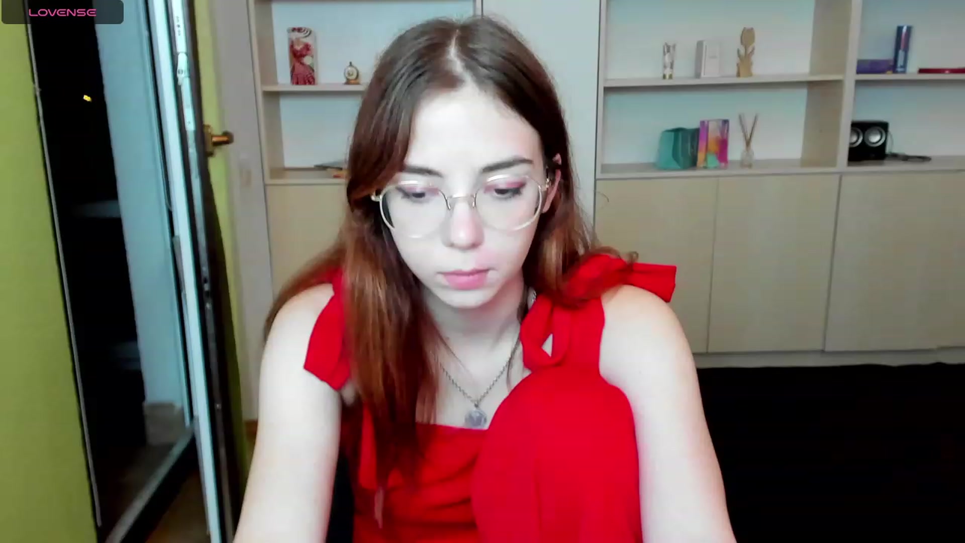 Gallery image thumbnail from KristinaRed's myfreecams stream on, 08/22/2023, 21:40 image 17 of 20