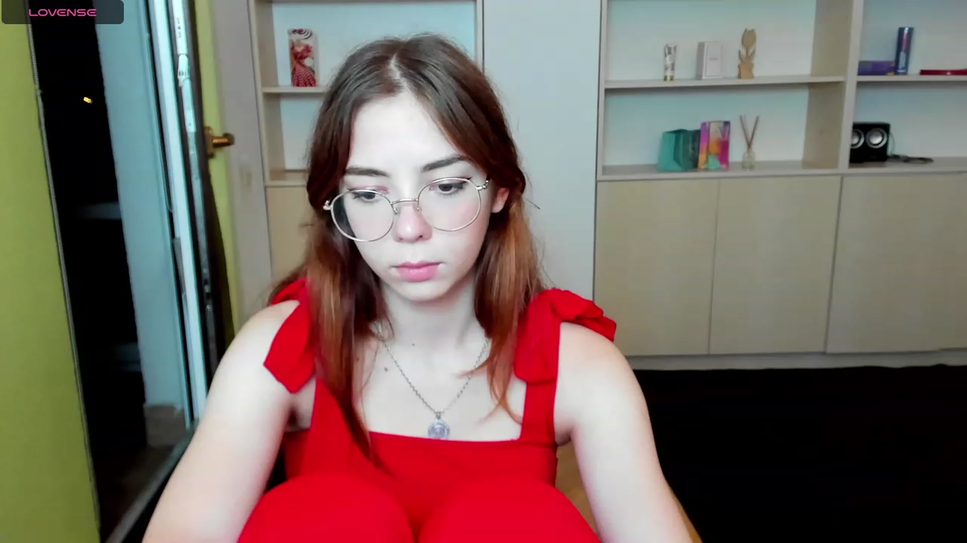 Gallery image thumbnail from KristinaRed's myfreecams stream on, 08/22/2023, 21:40 image 10 of 20
