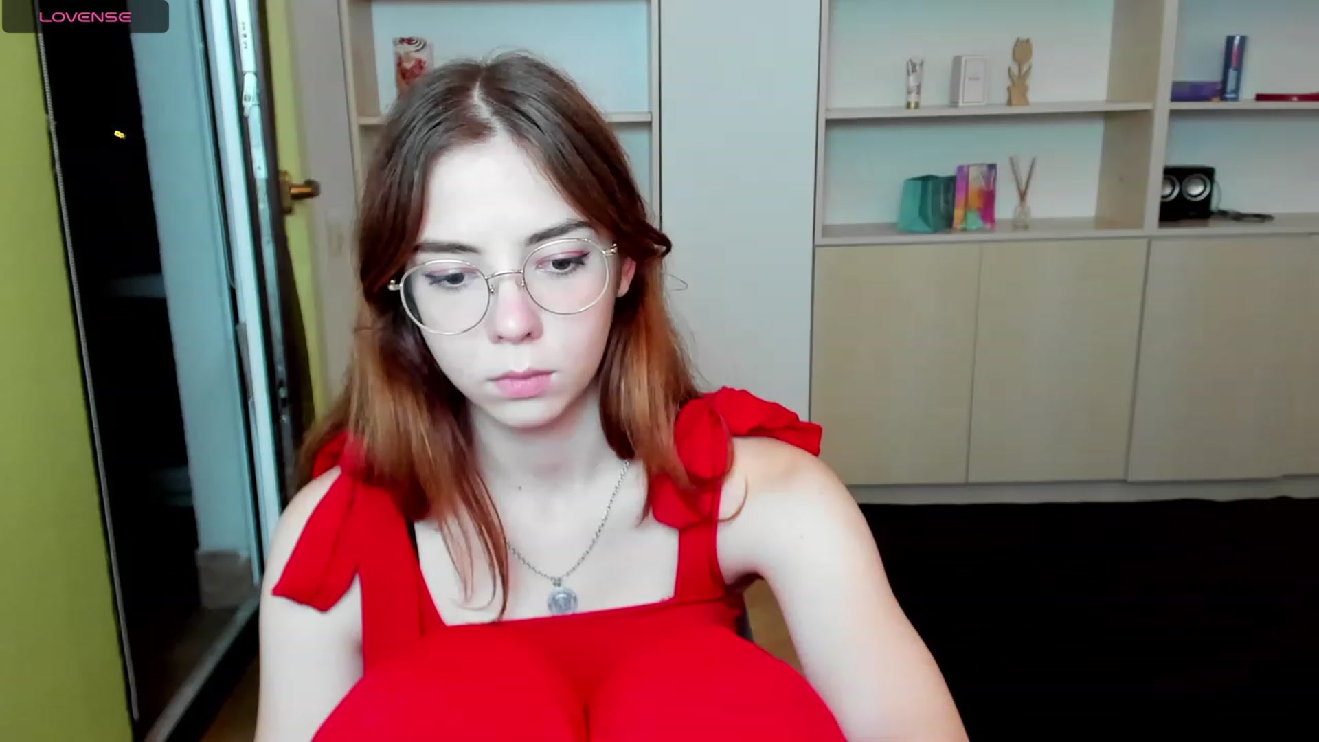 Gallery image thumbnail from KristinaRed's myfreecams stream on, 08/22/2023, 21:40 image 5 of 20