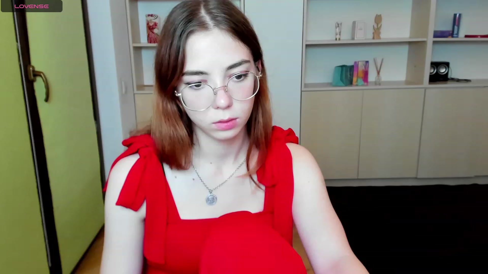 Gallery image thumbnail from KristinaRed's myfreecams stream on, 08/22/2023, 23:42 image 13 of 20