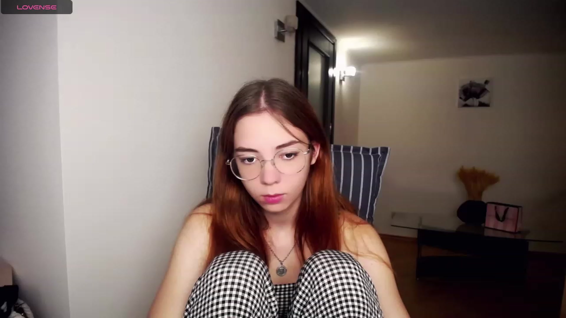 Gallery image thumbnail from KristinaRed's myfreecams stream on, 08/23/2023, 19:04 image 3 of 20