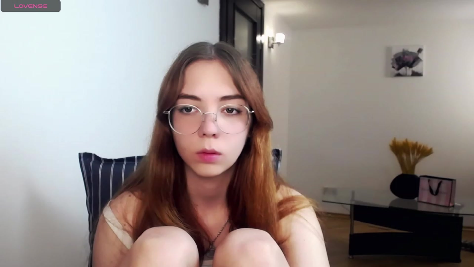 Gallery image thumbnail from KristinaRed's myfreecams stream on, 08/24/2023, 24:54 image 10 of 20