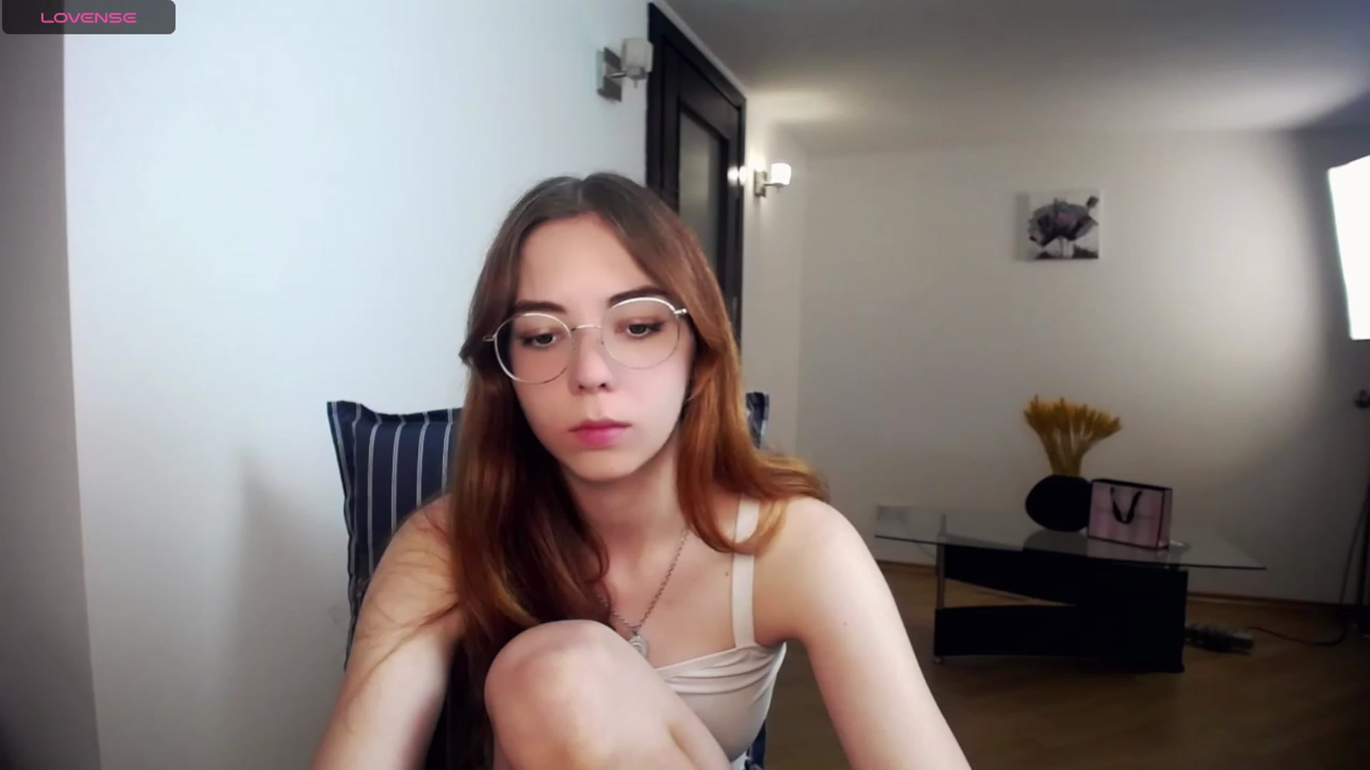 Gallery image thumbnail from KristinaRed's myfreecams stream on, 08/24/2023, 01:40 image 10 of 20