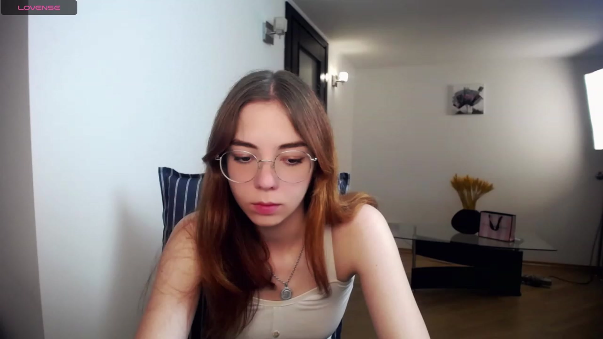 Gallery image thumbnail from KristinaRed's myfreecams stream on, 08/24/2023, 01:40 image 11 of 20