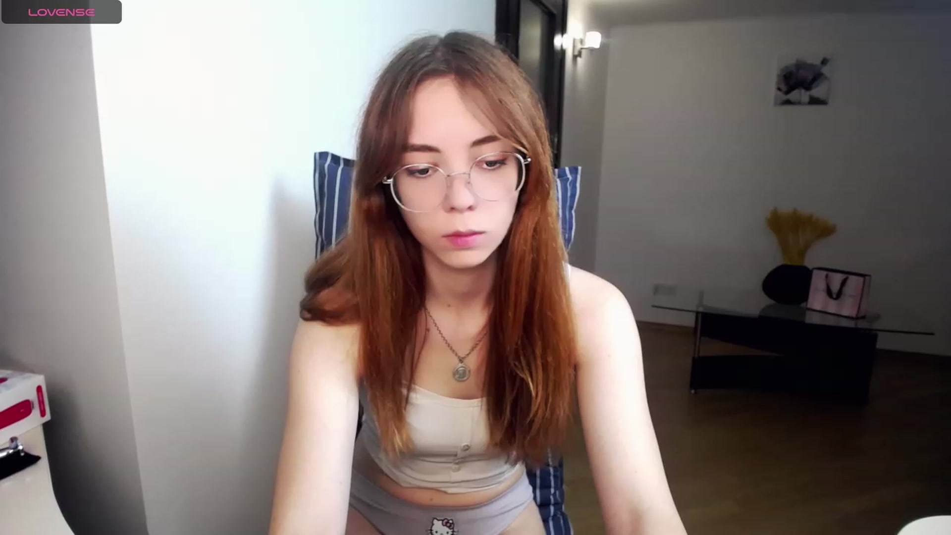 Gallery image thumbnail from KristinaRed's myfreecams stream on, 08/24/2023, 18:28 image 3 of 20