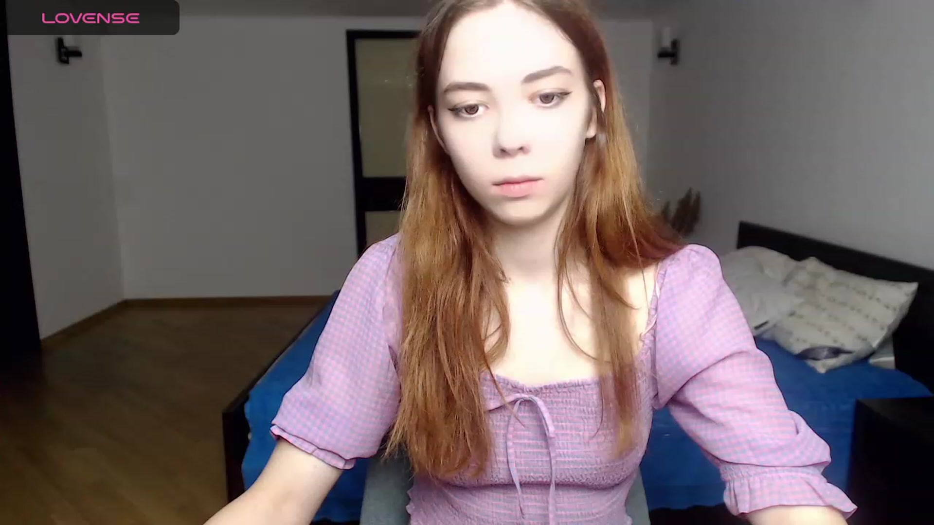 Gallery image thumbnail from KristinaRed's myfreecams stream on, 08/27/2023, 23:16 image 14 of 20
