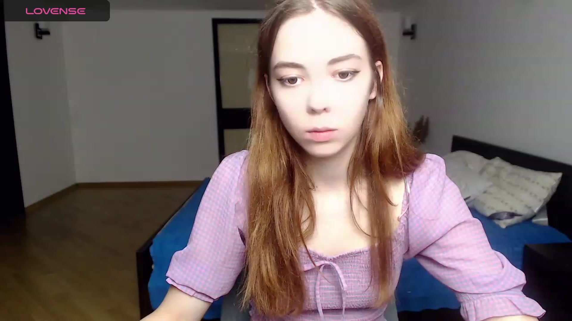 Gallery image thumbnail from KristinaRed's myfreecams stream on, 08/27/2023, 23:16 image 12 of 20