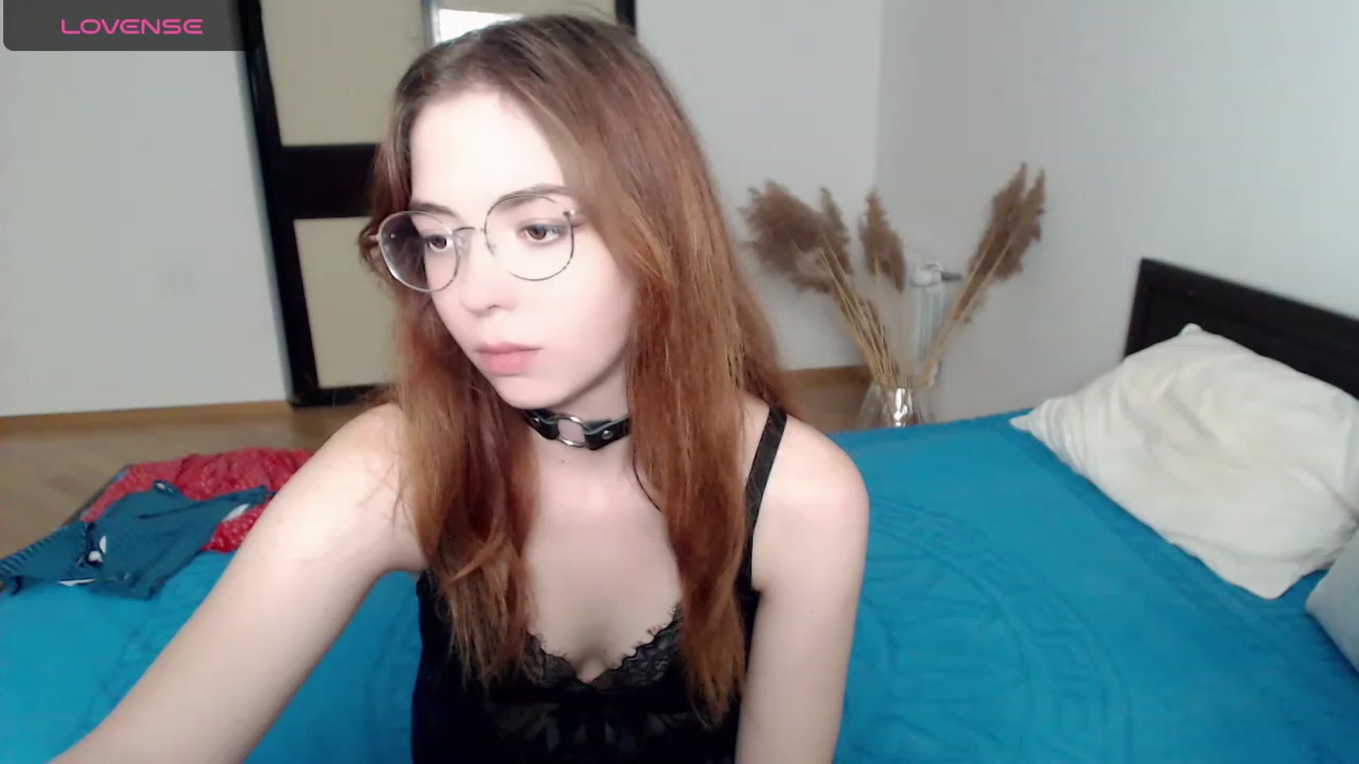 Gallery image thumbnail from KristinaRed's myfreecams stream on, 08/30/2023, 20:09 image 15 of 20