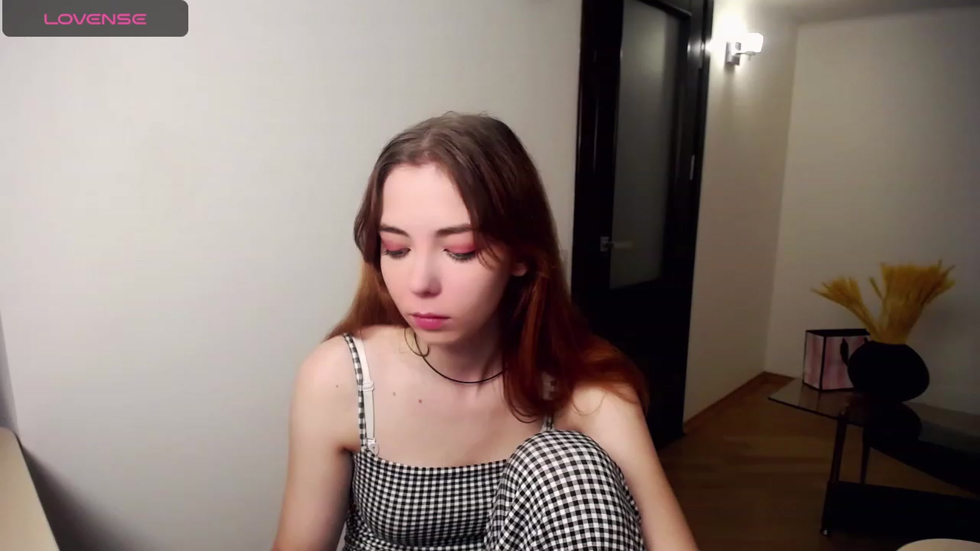 Gallery image thumbnail from KristinaRed's myfreecams stream on, 08/31/2023, 19:30 image 2 of 20