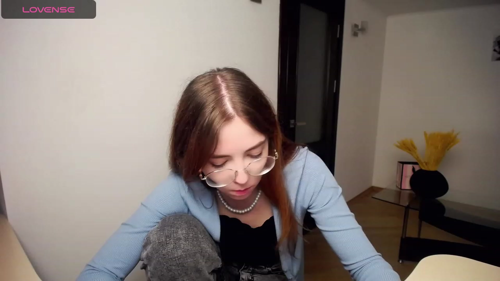Gallery image thumbnail from KristinaRed's myfreecams stream on, 09/06/2023, 19:43 image 6 of 20