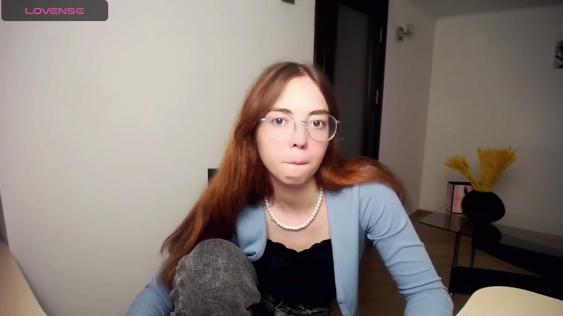 Gallery image thumbnail from KristinaRed's myfreecams stream on, 09/06/2023, 19:43 image 5 of 20