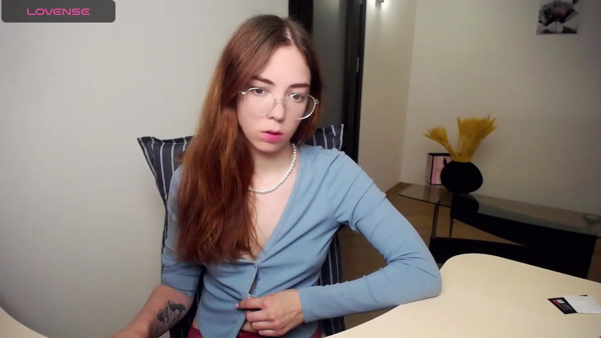 Gallery image thumbnail from KristinaRed's myfreecams stream on, 09/06/2023, 23:45 image 9 of 20