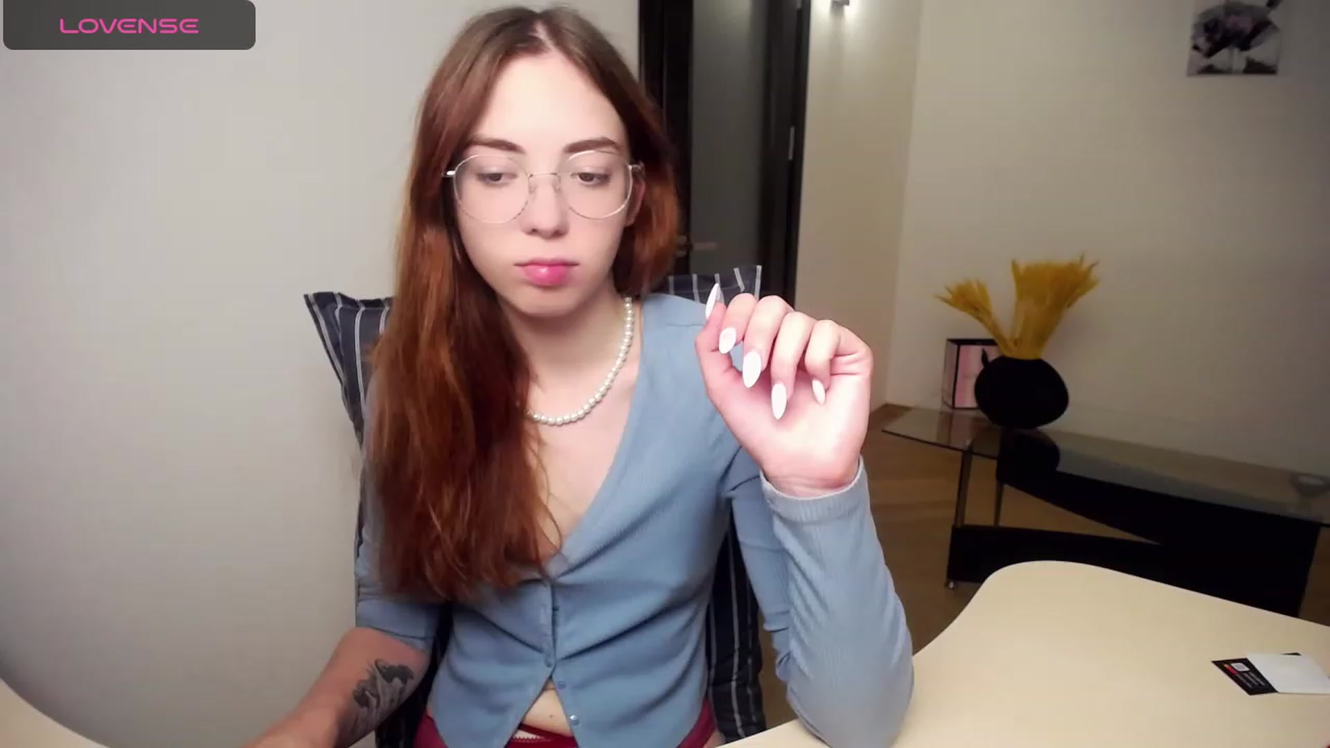Gallery image thumbnail from KristinaRed's myfreecams stream on, 09/06/2023, 23:45 image 2 of 20