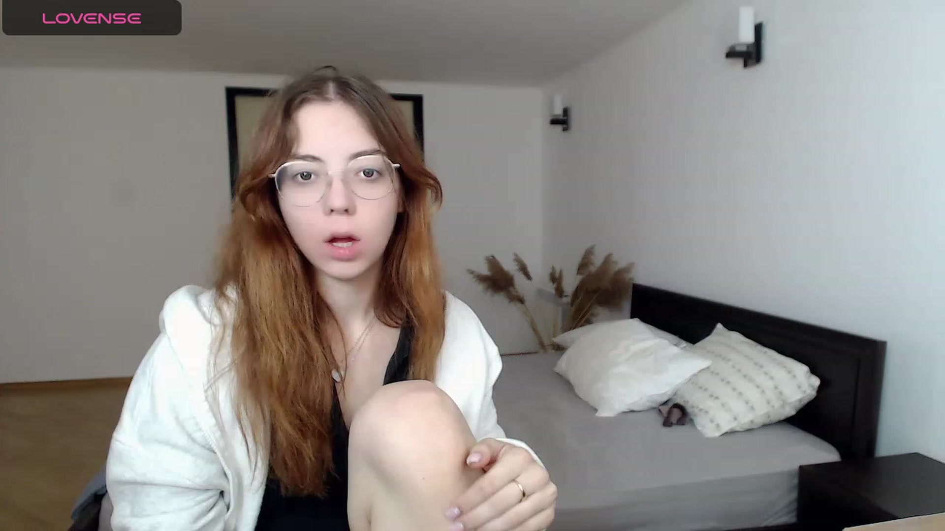 Gallery image thumbnail from KristinaRed's myfreecams stream on, 09/26/2023, 09:40 image 14 of 20