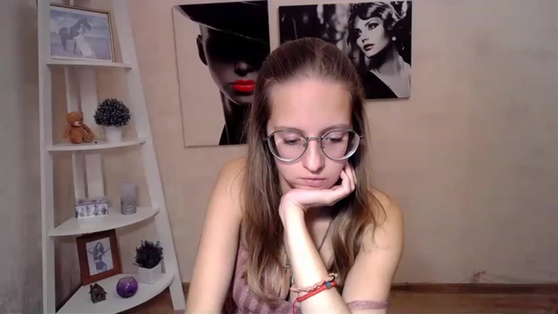 Gallery image thumbnail from Kristina_Adel's myfreecams stream on, 11/23/2022, 10:43 image 20 of 20