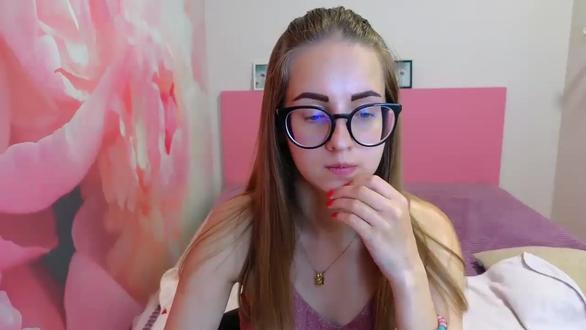 Gallery image thumbnail from Kristina_Adel's myfreecams stream on, 05/05/2025, 09:13 image 7 of 20