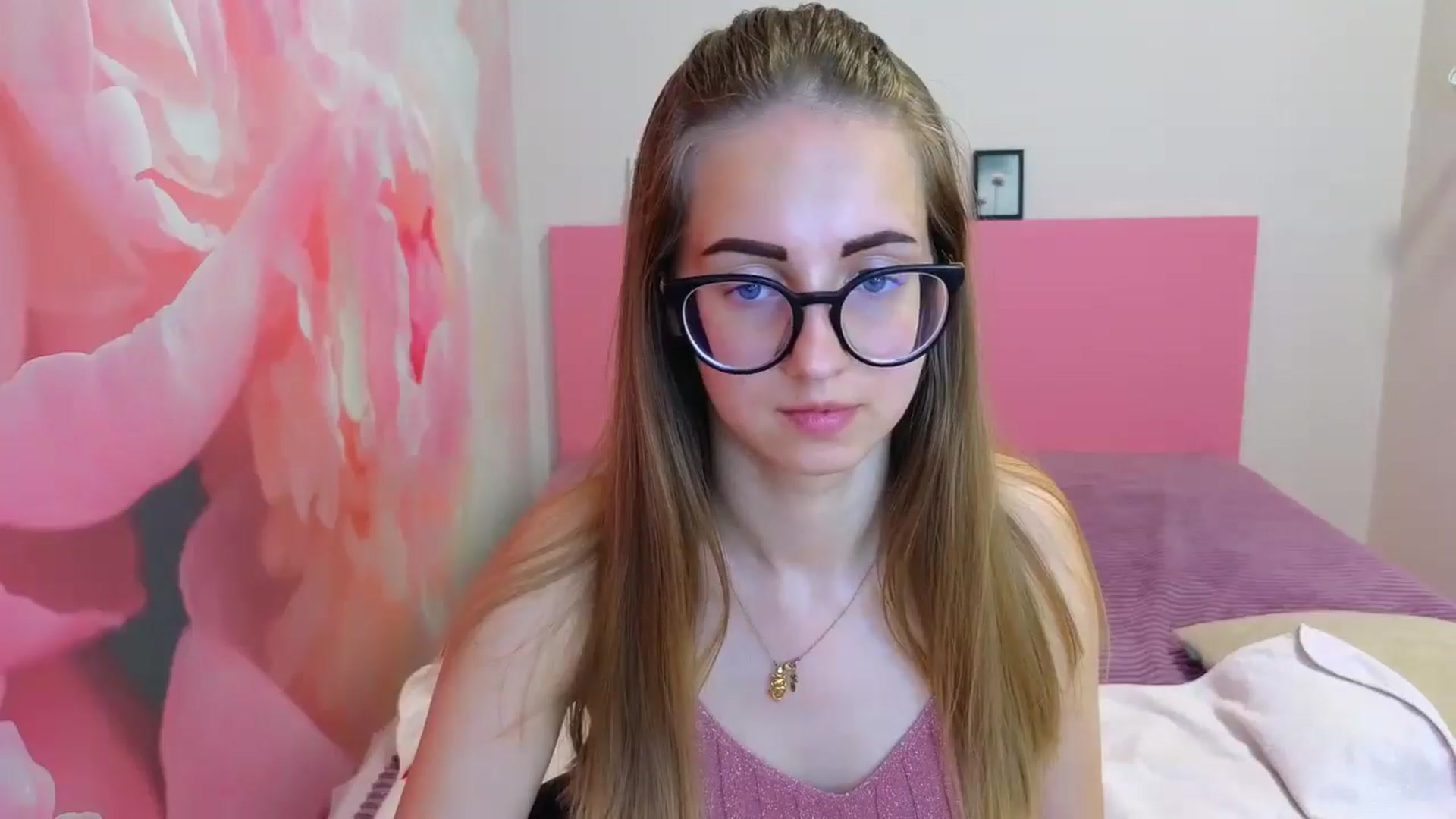 Gallery image thumbnail from Kristina_Adel's myfreecams stream on, 05/05/2025, 09:13 image 2 of 20