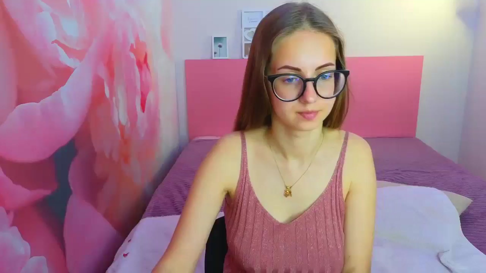 Gallery image thumbnail from Kristina_Adel's myfreecams stream on, 05/14/2025, 09:33 image 20 of 20