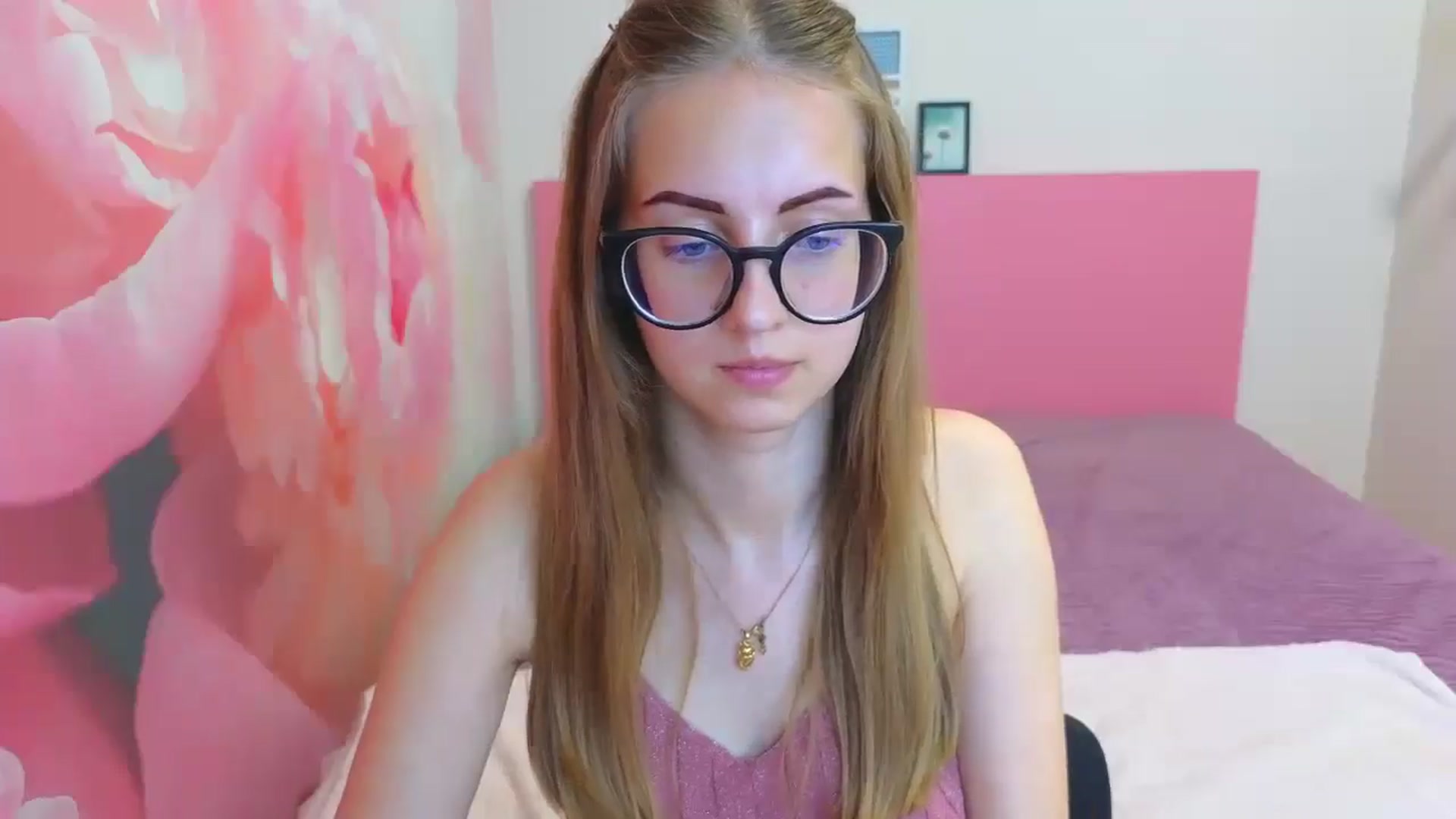 Gallery image thumbnail from Kristina_Adel's myfreecams stream on, 05/29/2025, 09:25 image 9 of 20
