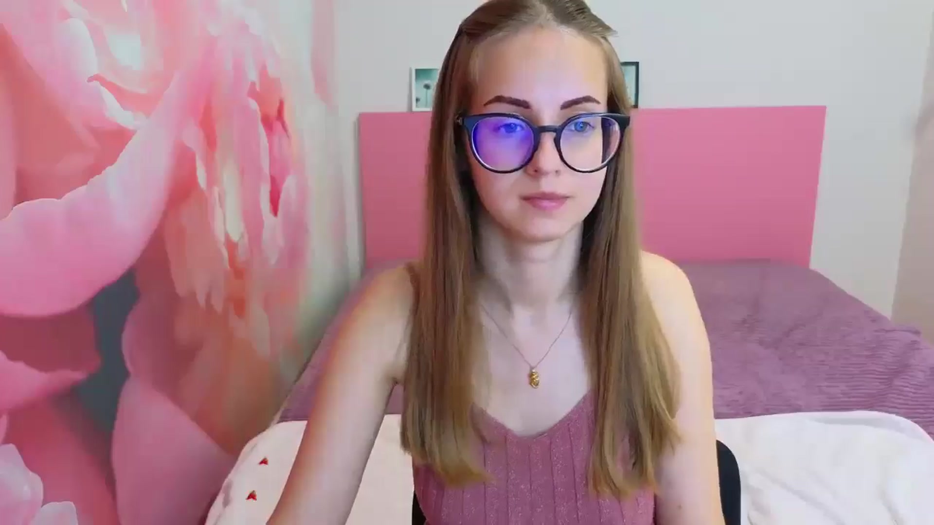 Gallery image thumbnail from Kristina_Adel's myfreecams stream on, 05/31/2025, 07:53 image 20 of 20