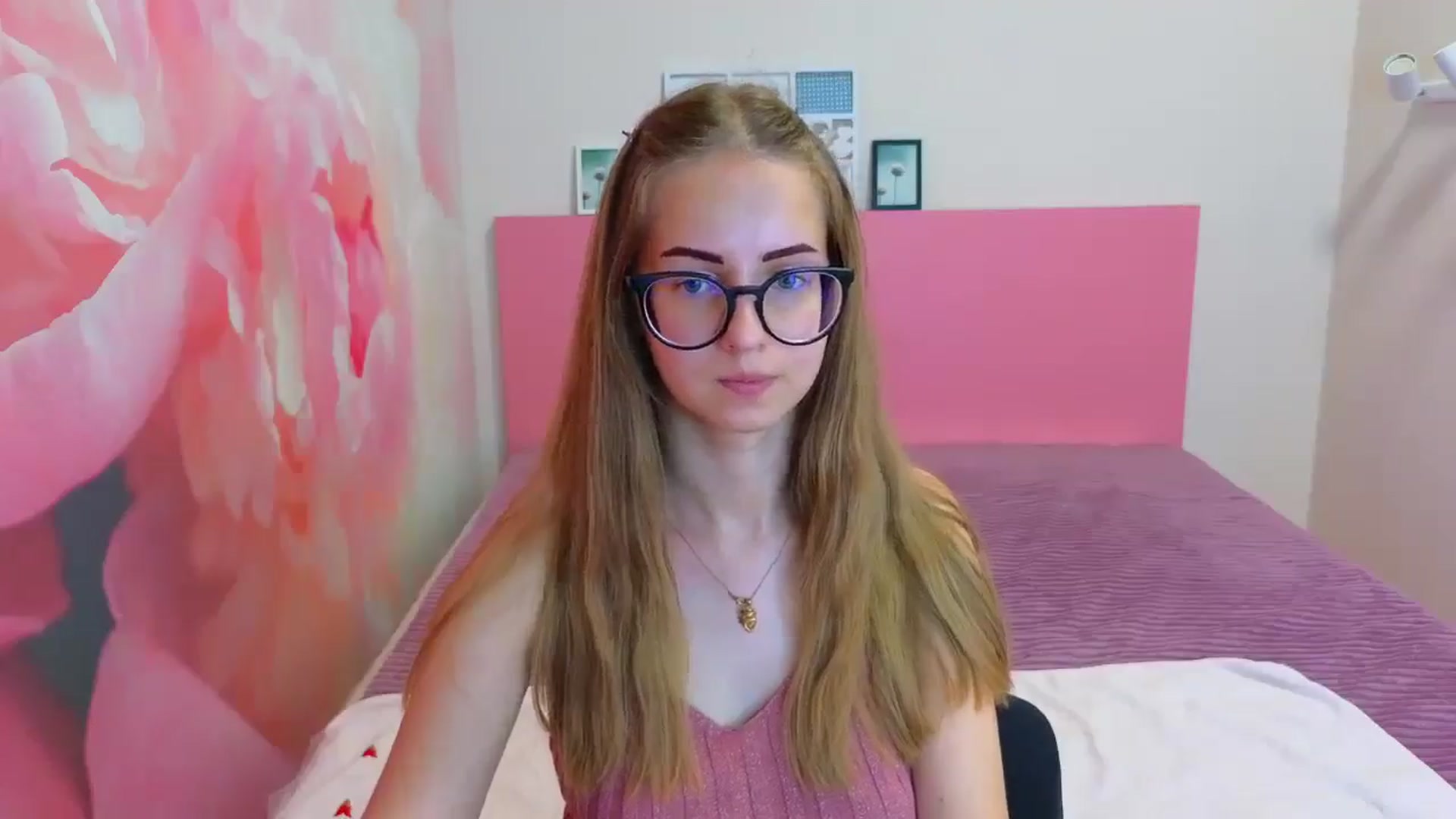 Gallery image thumbnail from Kristina_Adel's myfreecams stream on, 06/09/2025, 07:49 image 15 of 20