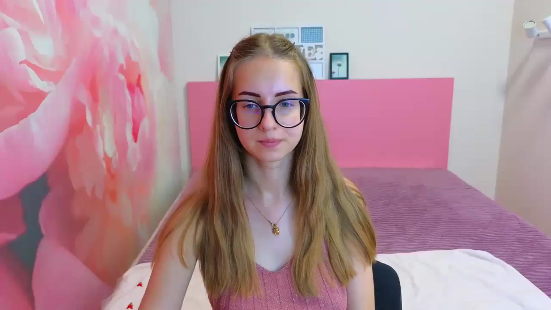 Gallery image thumbnail from Kristina_Adel's myfreecams stream on, 06/09/2025, 07:49 image 14 of 20