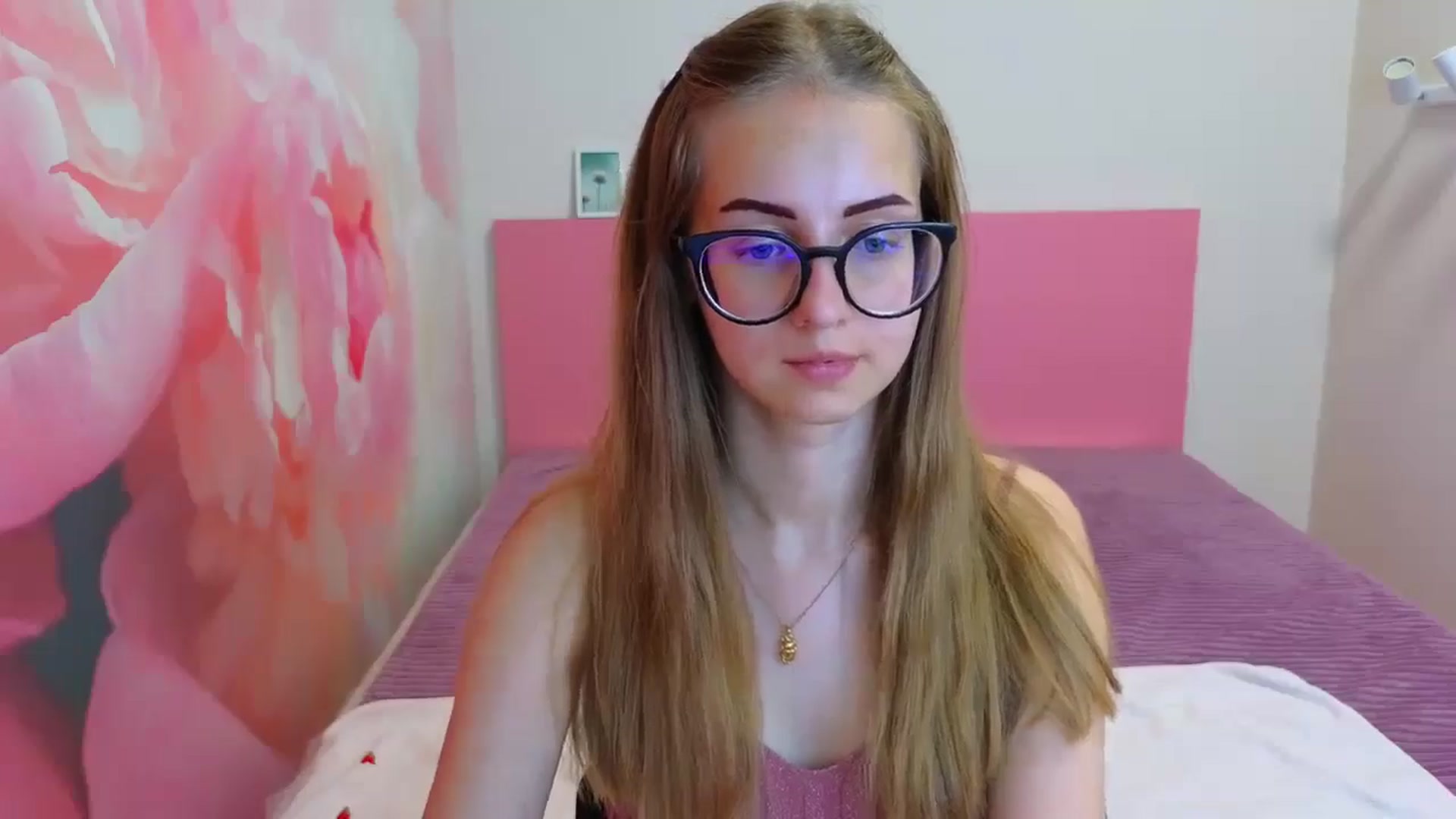 Gallery image thumbnail from Kristina_Adel's myfreecams stream on, 06/09/2025, 09:58 image 8 of 20