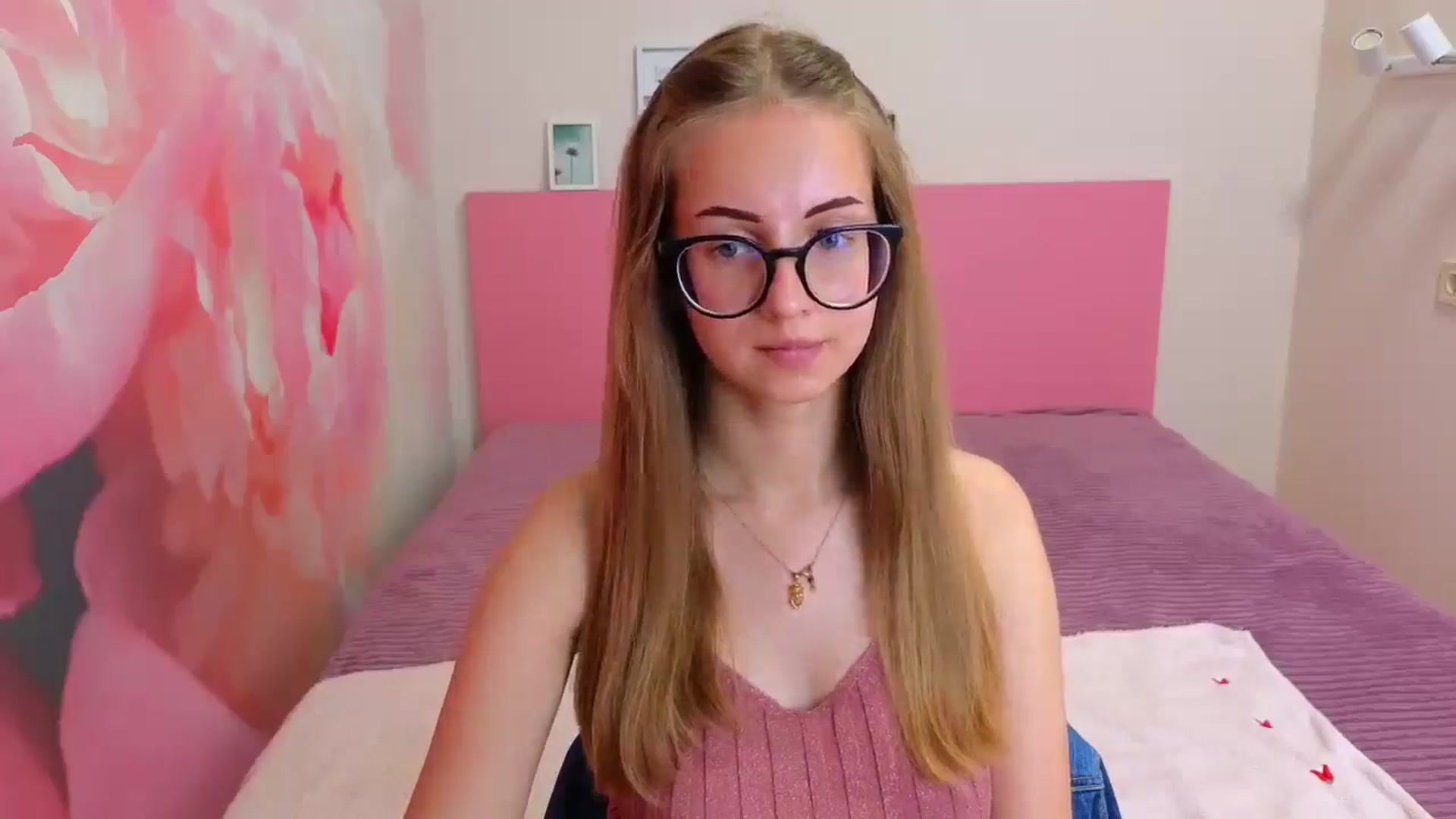 Gallery image thumbnail from Kristina_Adel's myfreecams stream on, 06/12/2025, 07:23 image 3 of 20