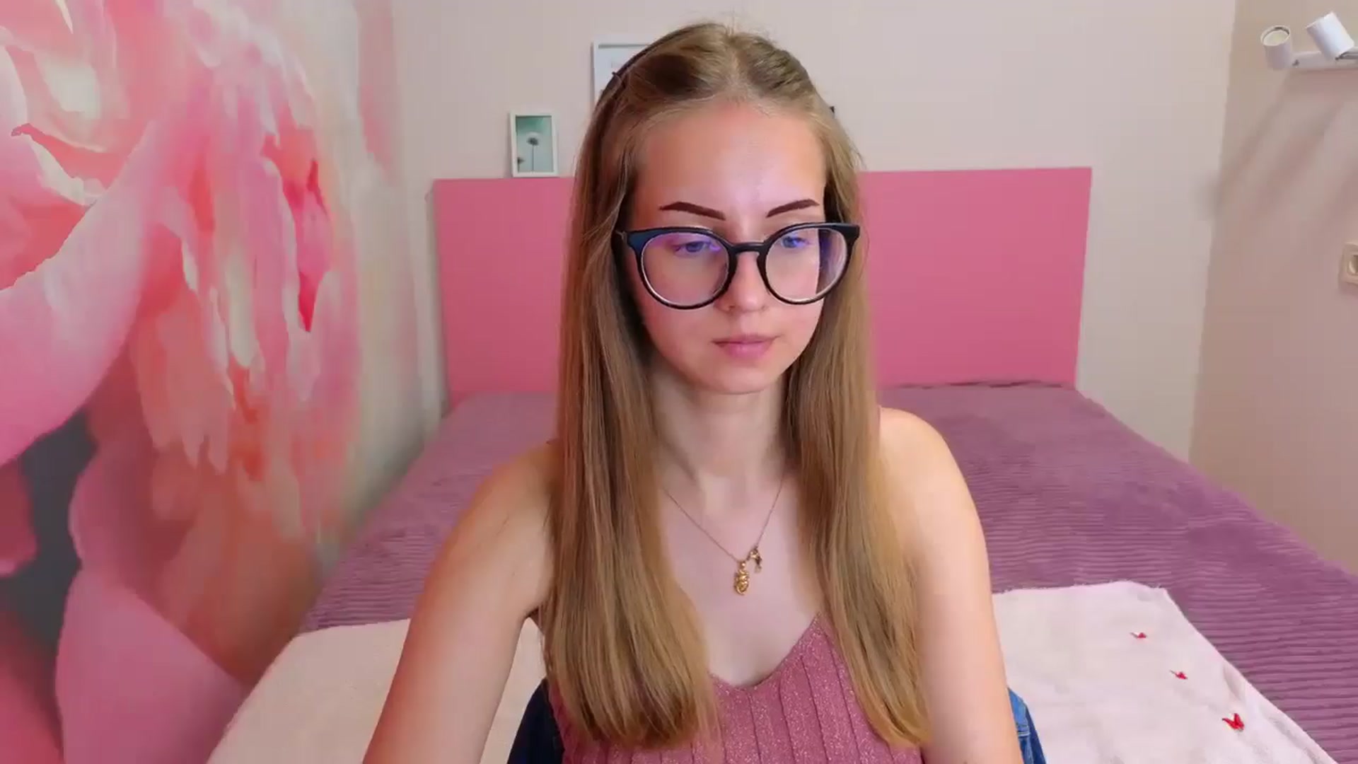 Gallery image thumbnail from Kristina_Adel's myfreecams stream on, 06/12/2025, 07:23 image 6 of 20