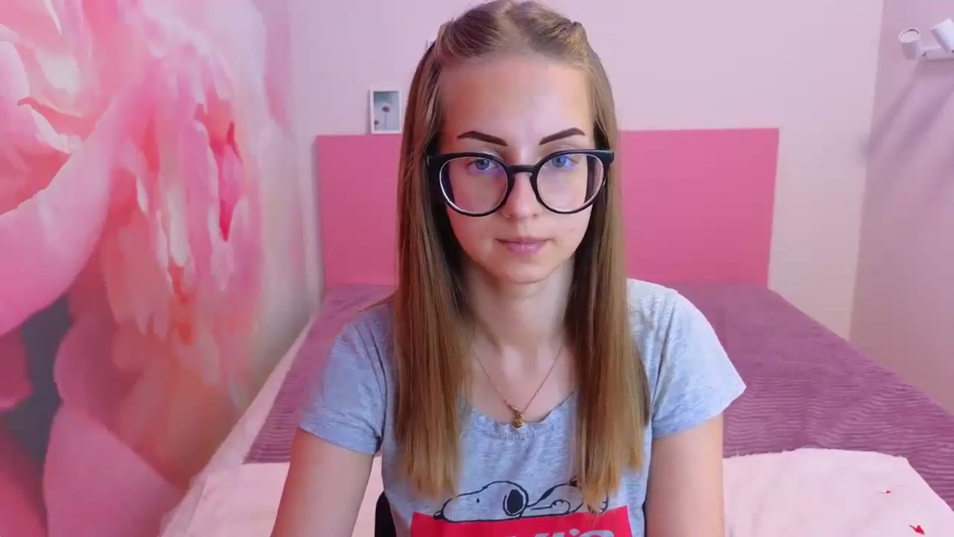 Gallery image thumbnail from Kristina_Adel's myfreecams stream on, 06/18/2025, 10:13 image 11 of 20
