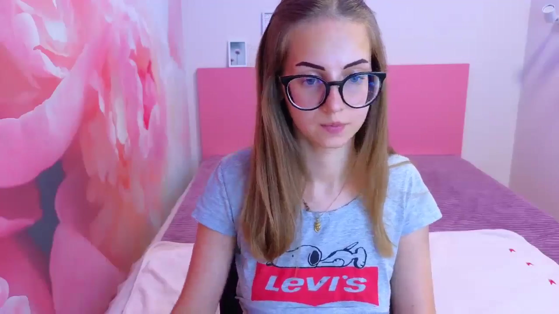 Gallery image thumbnail from Kristina_Adel's myfreecams stream on, 06/20/2025, 08:11 image 11 of 20