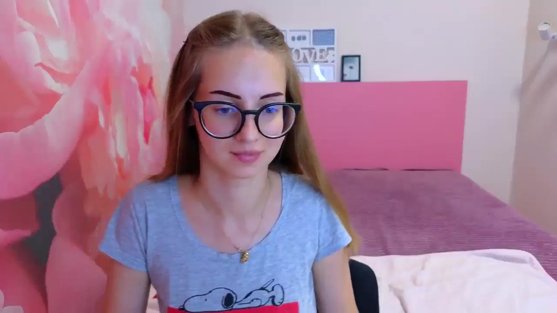 Gallery image thumbnail from Kristina_Adel's myfreecams stream on, 06/23/2025, 07:27 image 6 of 20