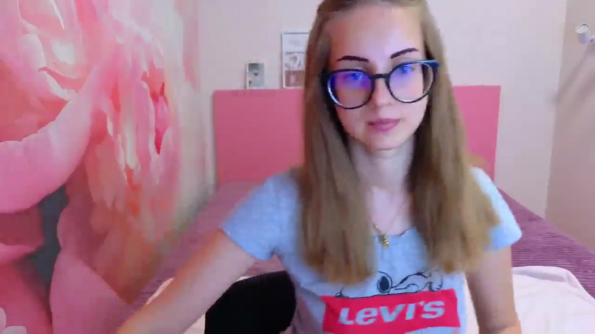 Gallery image thumbnail from Kristina_Adel's myfreecams stream on, 06/23/2025, 07:27 image 11 of 20