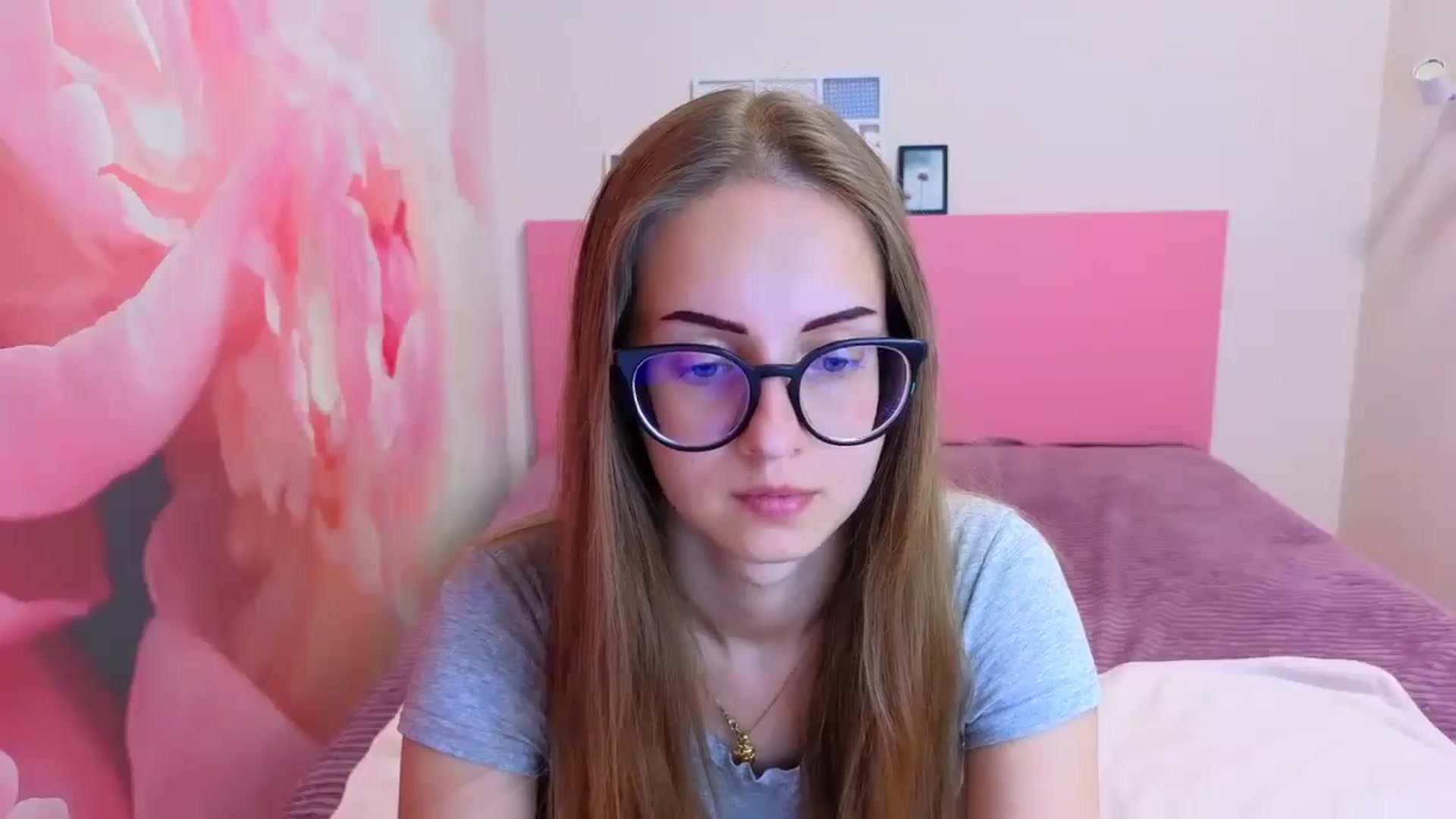 Gallery image thumbnail from Kristina_Adel's myfreecams stream on, 06/23/2025, 10:15 image 13 of 20