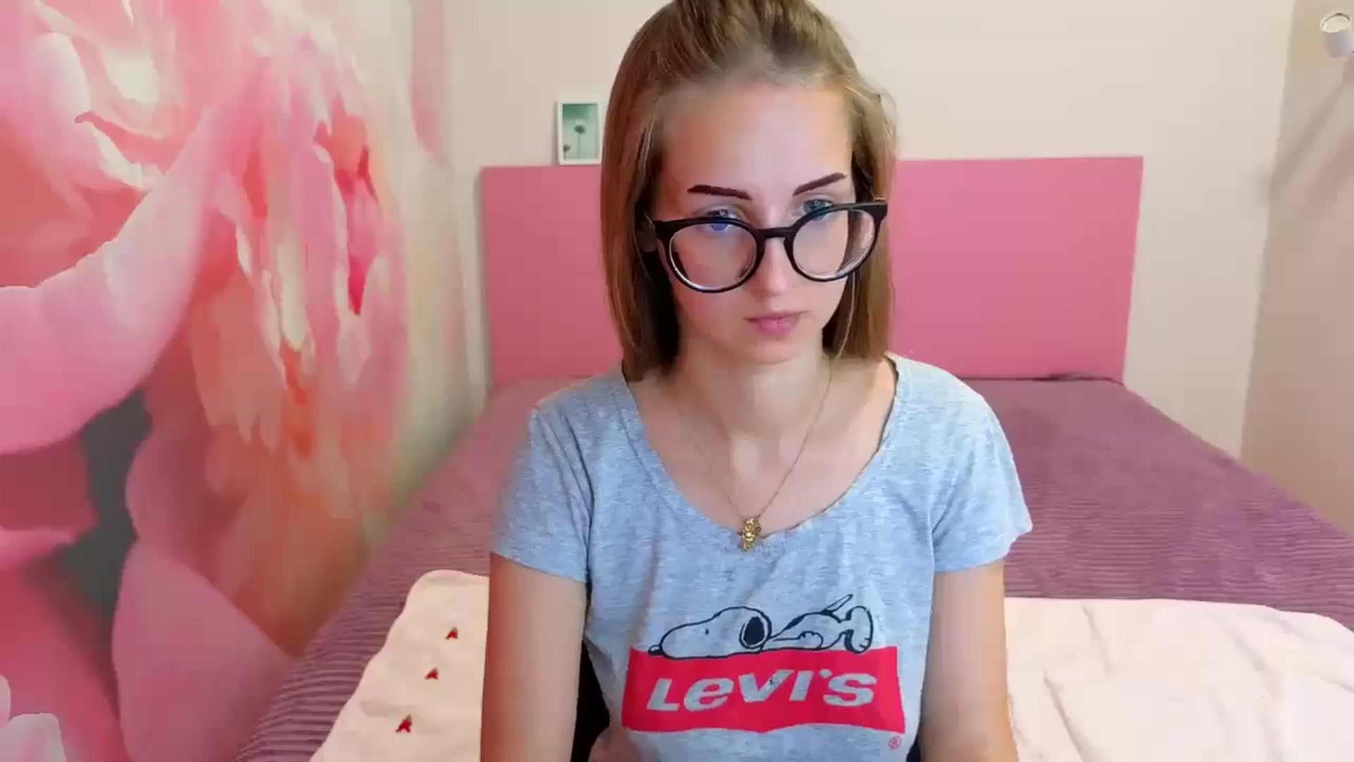 Gallery image thumbnail from Kristina_Adel's myfreecams stream on, 06/30/2025, 06:42 image 18 of 20