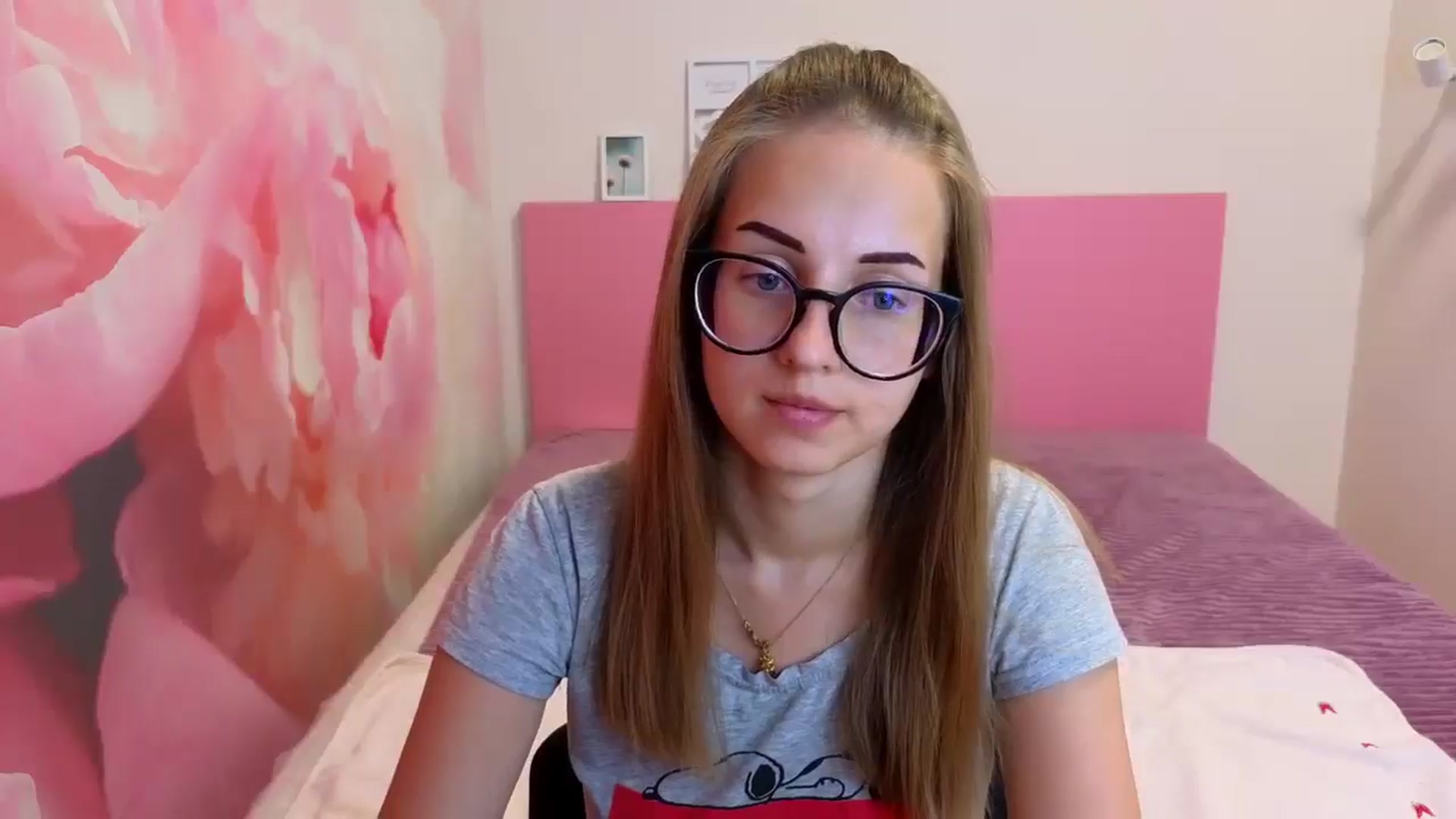 Gallery image thumbnail from Kristina_Adel's myfreecams stream on, 07/02/2025, 10:16 image 8 of 20