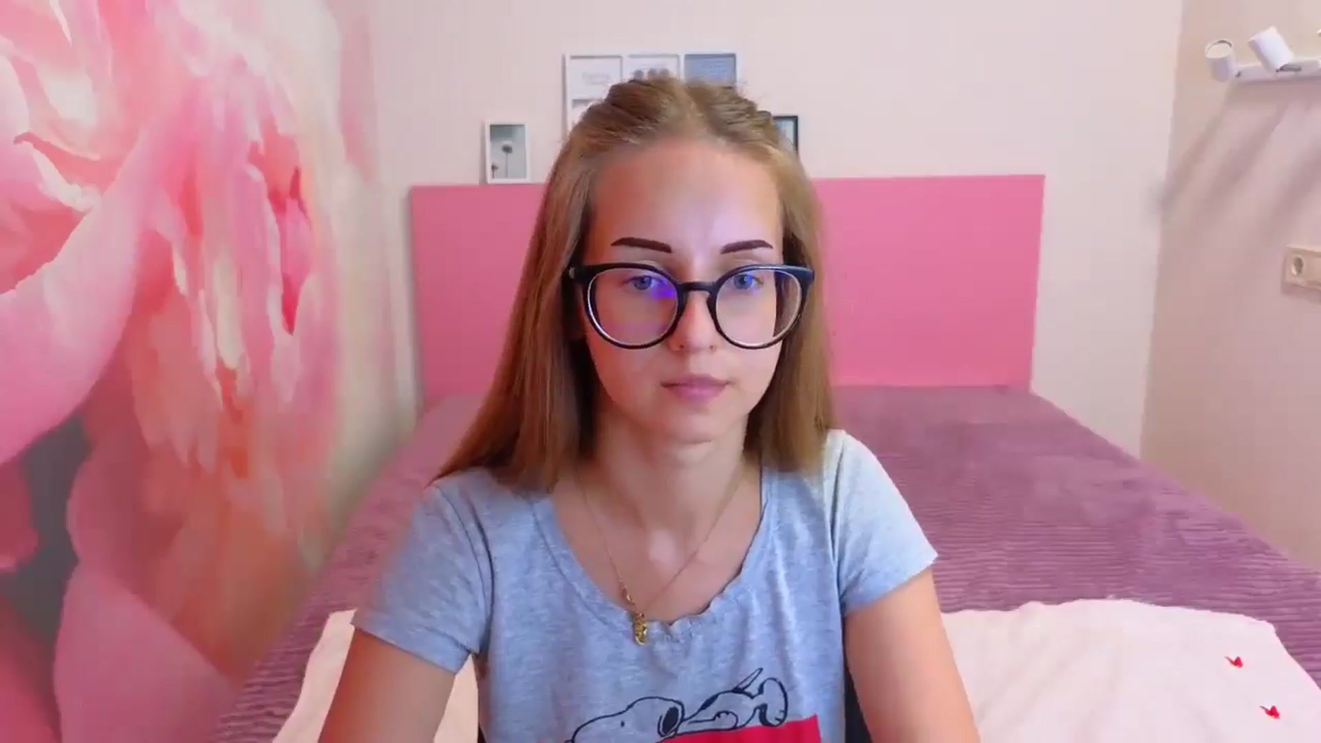 Gallery image thumbnail from Kristina_Adel's myfreecams stream on, 07/04/2025, 08:14 image 2 of 20