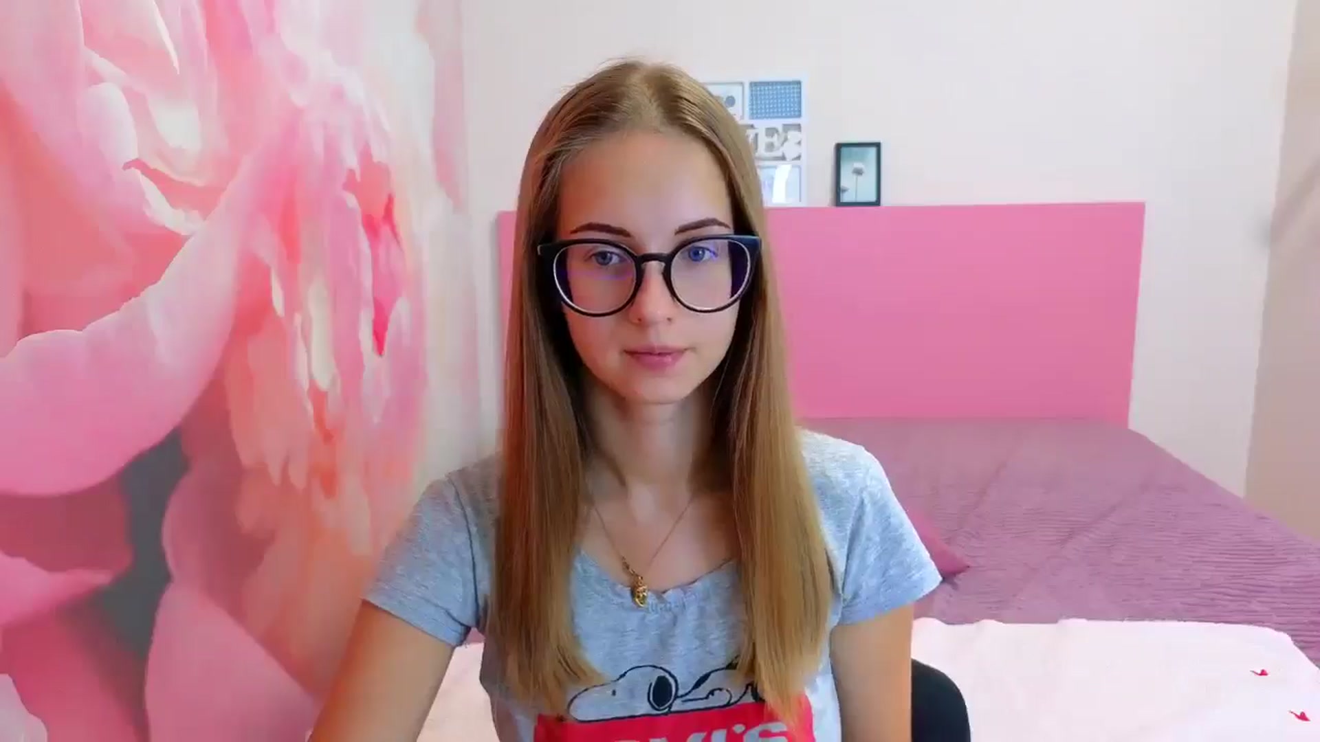 Gallery image thumbnail from Kristina_Adel's myfreecams stream on, 08/07/2025, 10:43 image 9 of 20