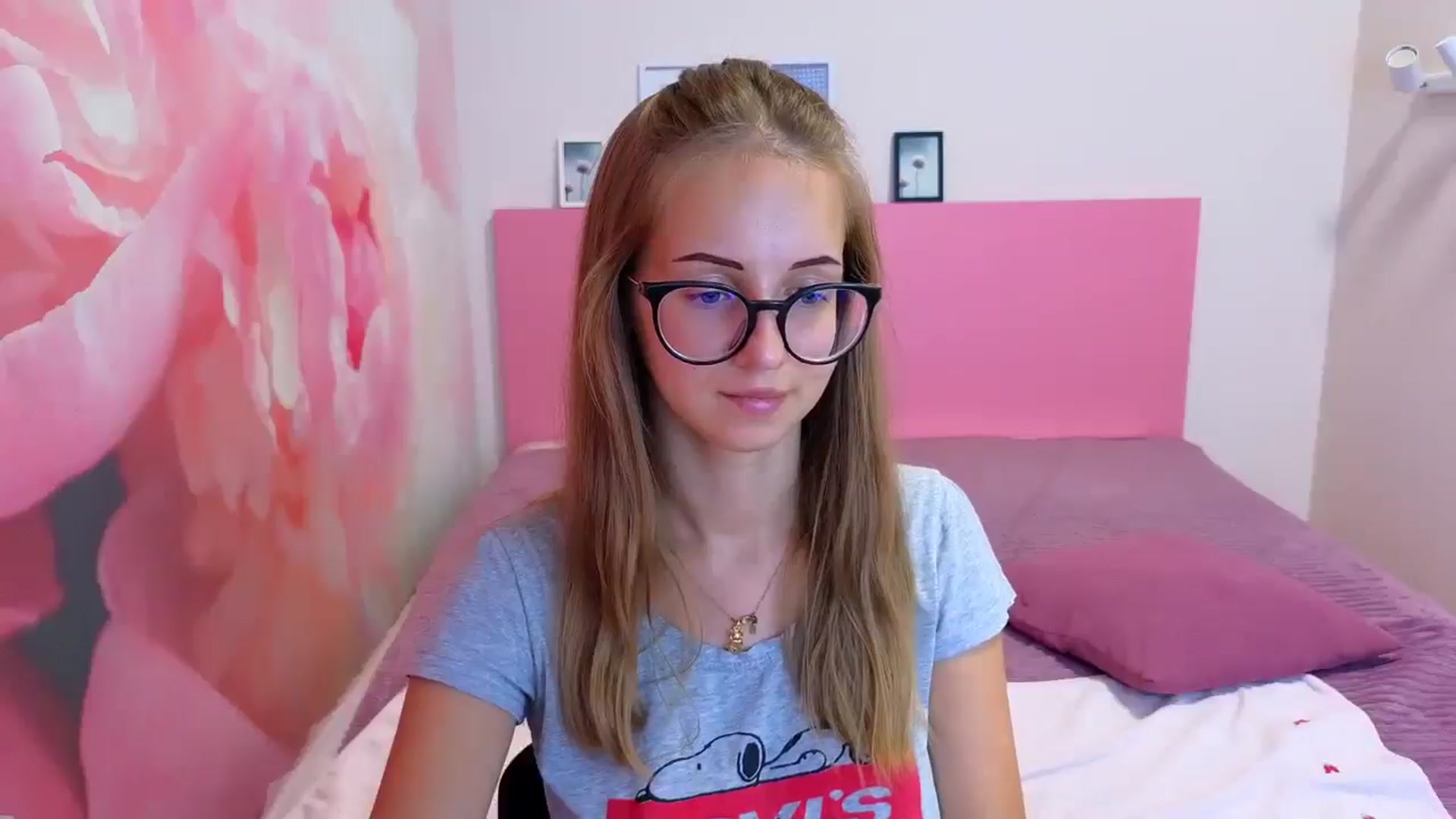 Gallery image thumbnail from Kristina_Adel's myfreecams stream on, 08/21/2025, 10:58 image 17 of 20