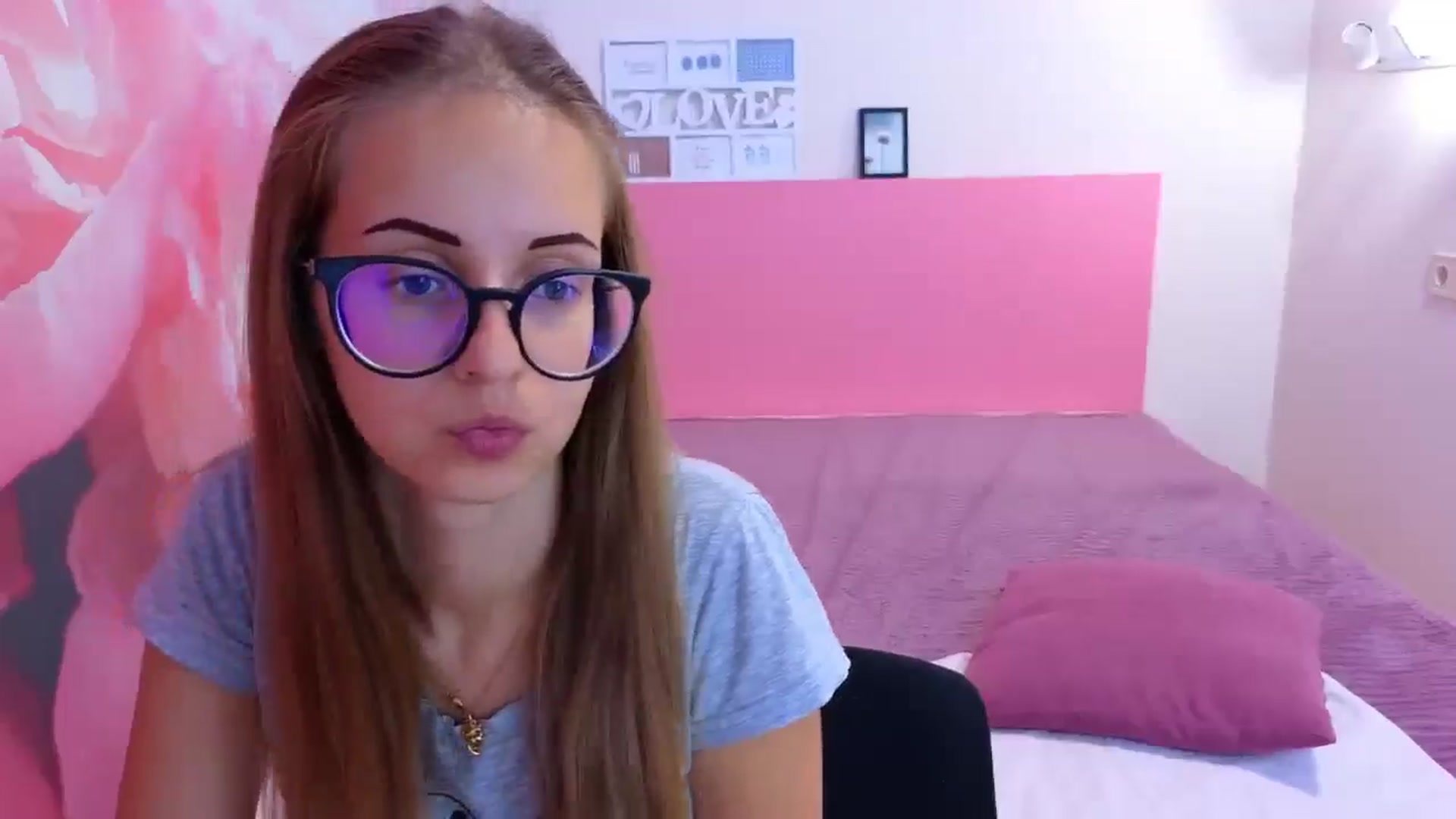 Gallery image thumbnail from Kristina_Adel's myfreecams stream on, 08/22/2025, 10:09 image 20 of 20