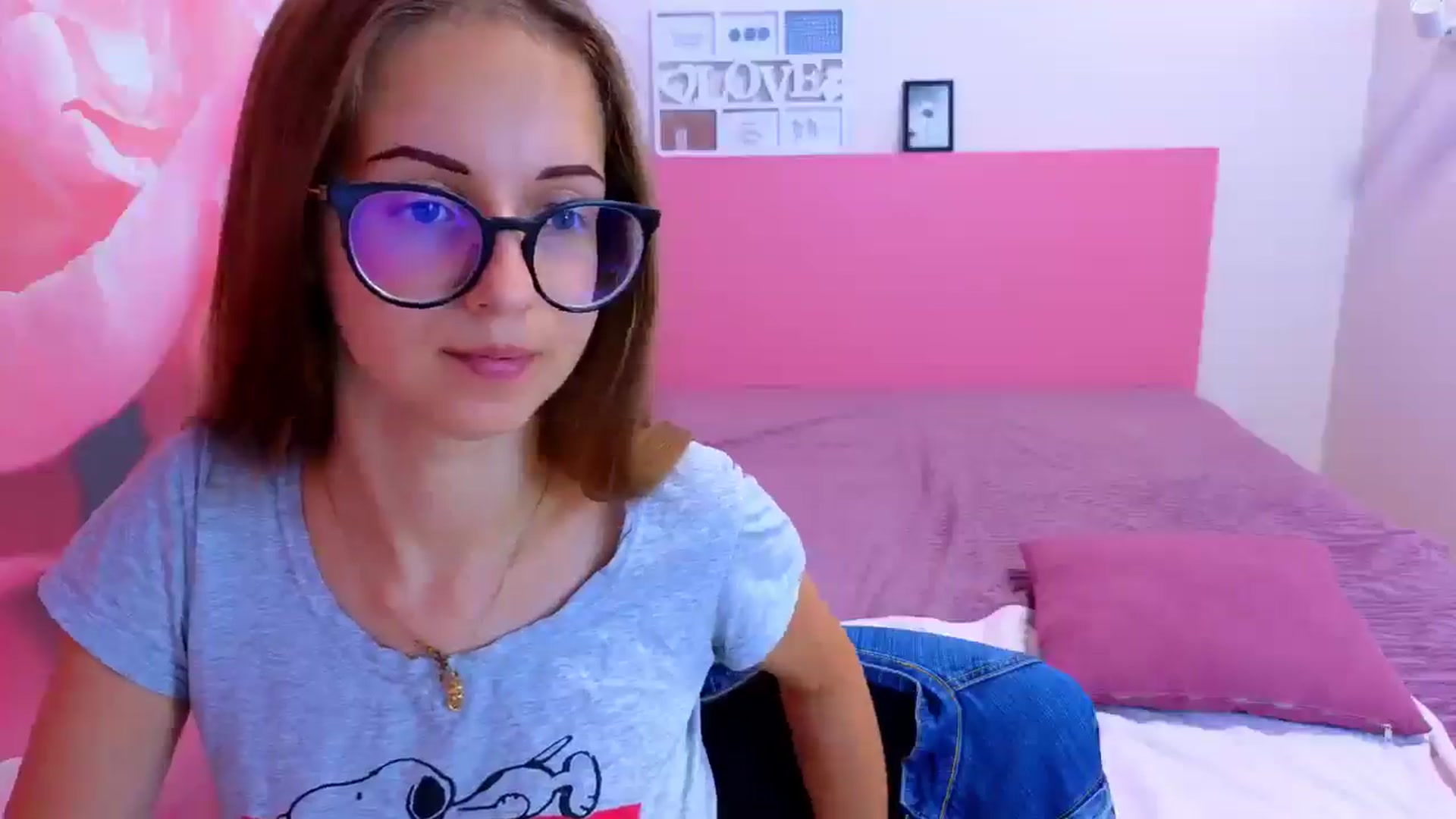 Gallery image thumbnail from Kristina_Adel's myfreecams stream on, 09/03/2025, 08:10 image 15 of 20