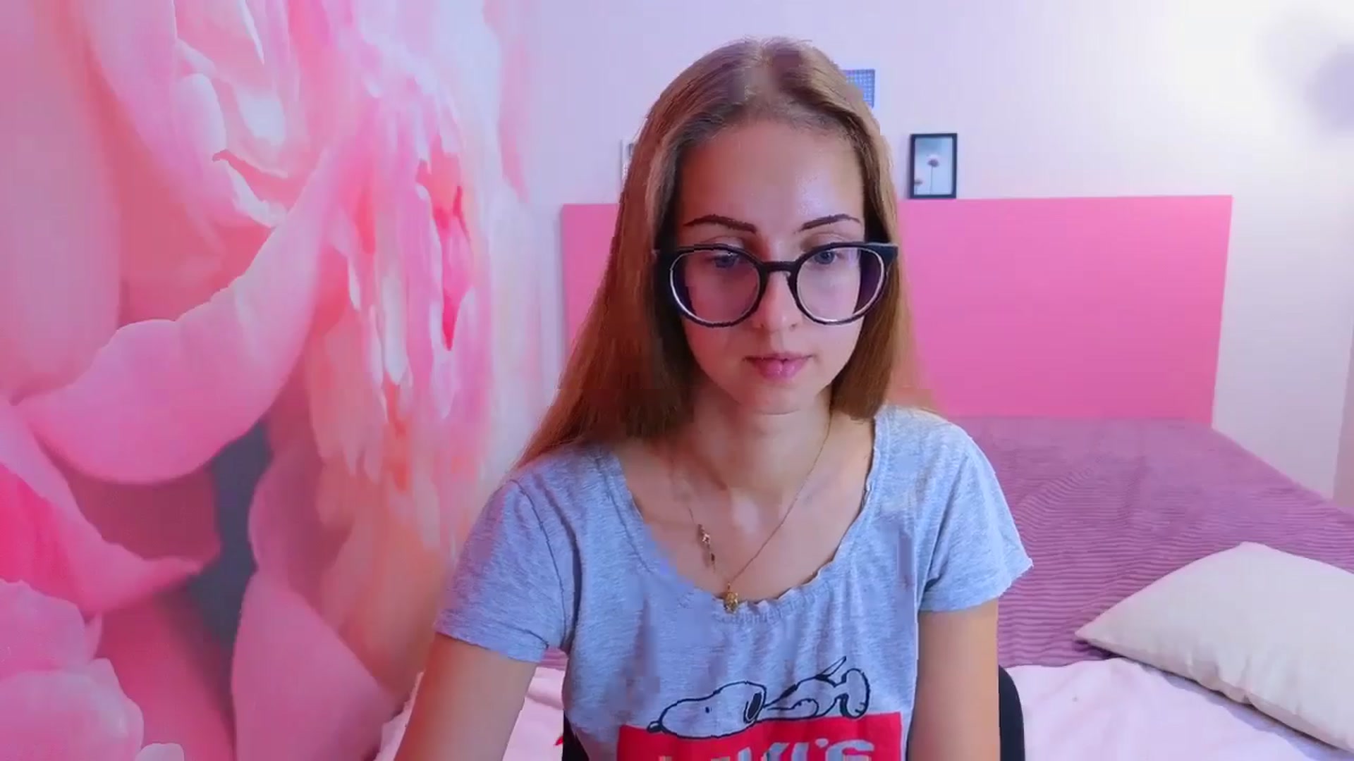 Gallery image thumbnail from Kristina_Adel's myfreecams stream on, 10/06/2025, 09:11 image 14 of 20